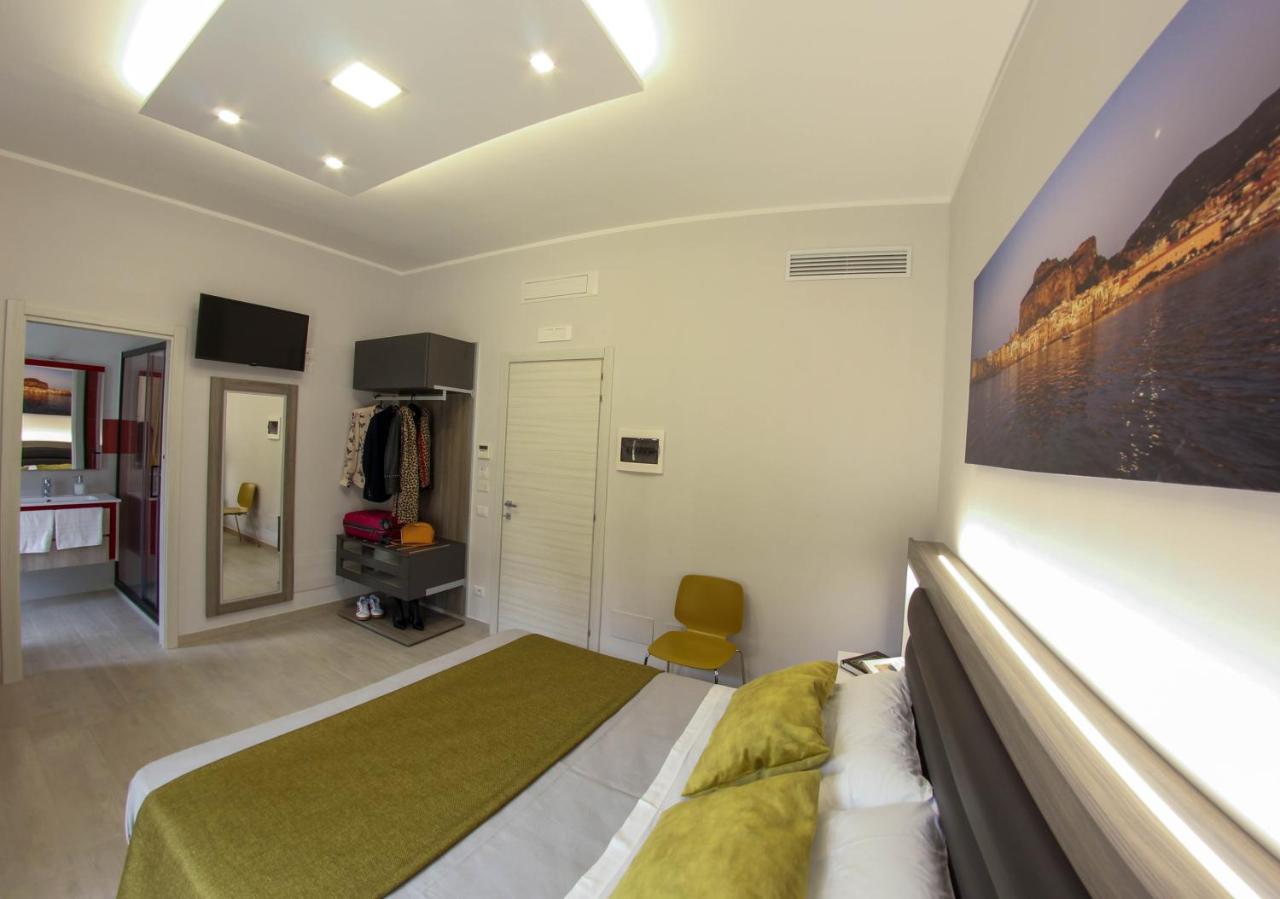 Yeasy Smart Rooms Чефалу Экстерьер фото