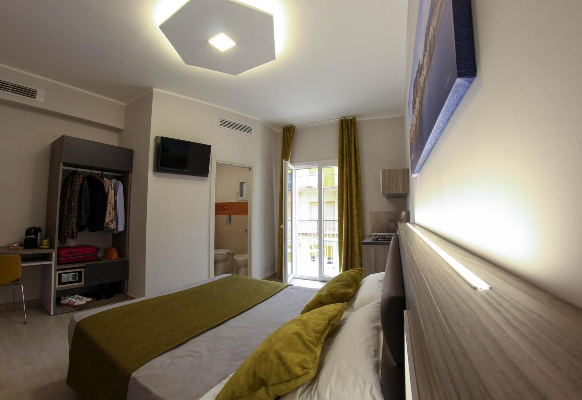 Yeasy Smart Rooms Чефалу Номер фото